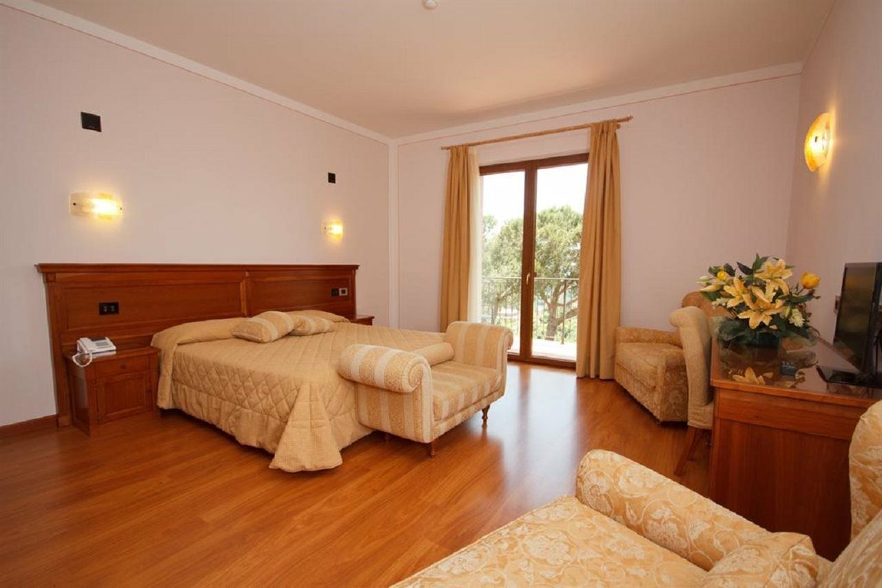 Hotel Panoramic Монтепульчано Экстерьер фото